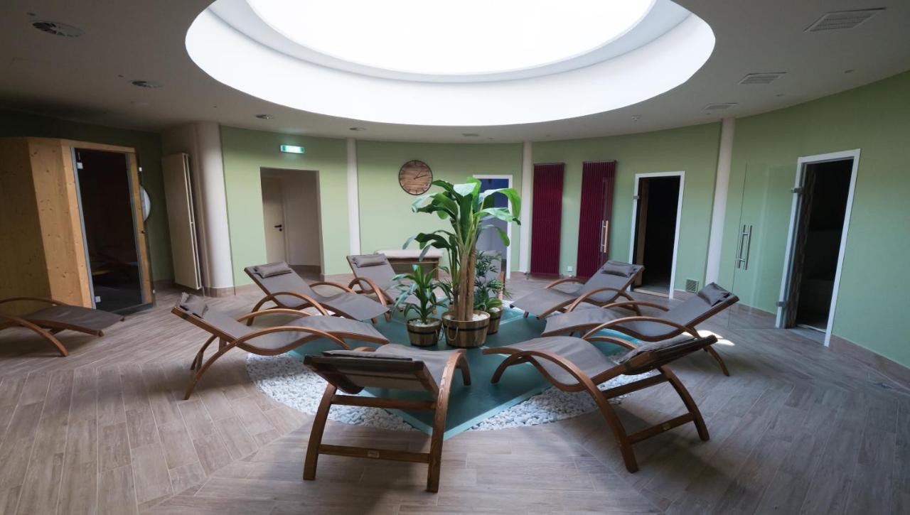 Family Hotel Schloss Rosenegg Fieberbrunn Luaran gambar